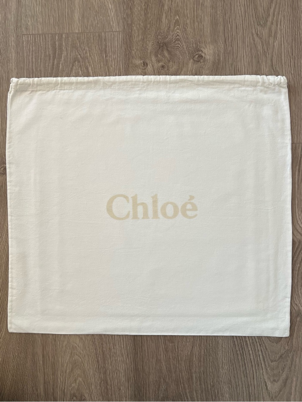 Chloe dust bag (C978)